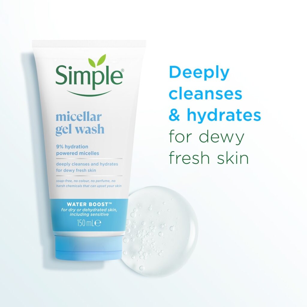 ژل شستشوی صورت سیمپل مدل micellar water boost